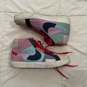 Nike Multicolor High-Top Sneakers